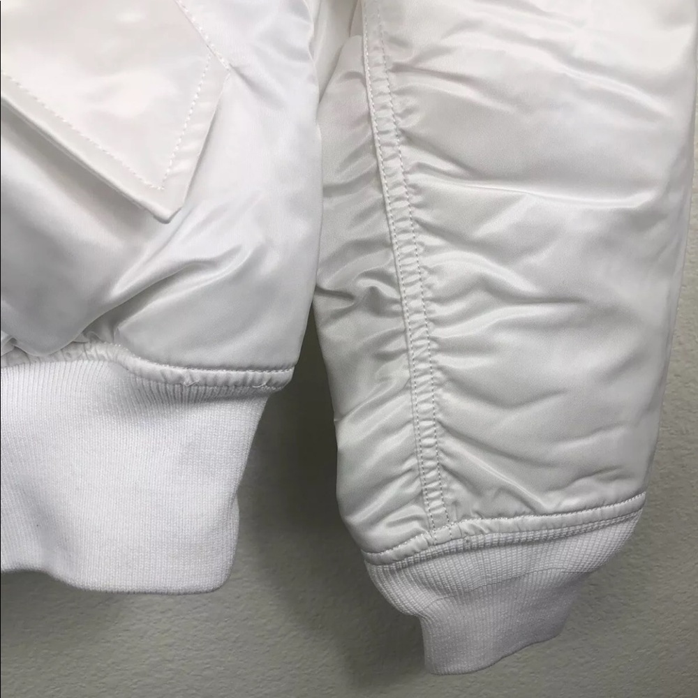 Alpha Industries MA-1 Slim Fit Bomber Jacket NWT White - X-Small XS Reversible - Picture 6 of 13